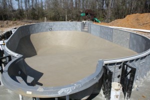 Vinyl Liner Pool Construction | Custom Pool Builder | Statesboro, Ga | Thompson Pools