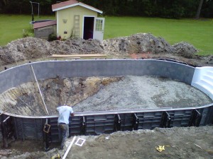 Custom Built Pools| Vinyl Pool| Vinyl Liner| Custom Pool Builder| Pool Construction| Statesboro, Georgia| Thompson Pools